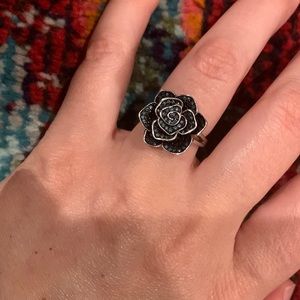 Helzburg Diamonds 1/4 ct. tw. Blue Diamond Flower Ring in Sterling Silver.